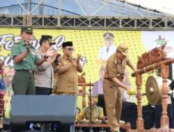 Bupati Lamteng Buka Rangkaian Festival Kopiah Mas Dalam Rangka HUT Kabupaten Lampung Tengah ke-77