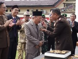 Sekdakab Lampung Tengah Drs. Kusuma Riyadi, M.M. . Hadiri  Upacara Peringatan  HUT Bhayangkara Ke-78 Tahun 2024